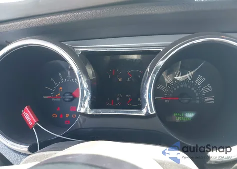 2008 Ford Mustang Gt Premium z USA, uszkodzony, nr VIN 1ZVHT82H485117474